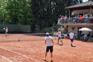 Mehr über den Artikel erfahren „Hürth spielt Tennis“ ein voller Erfolg