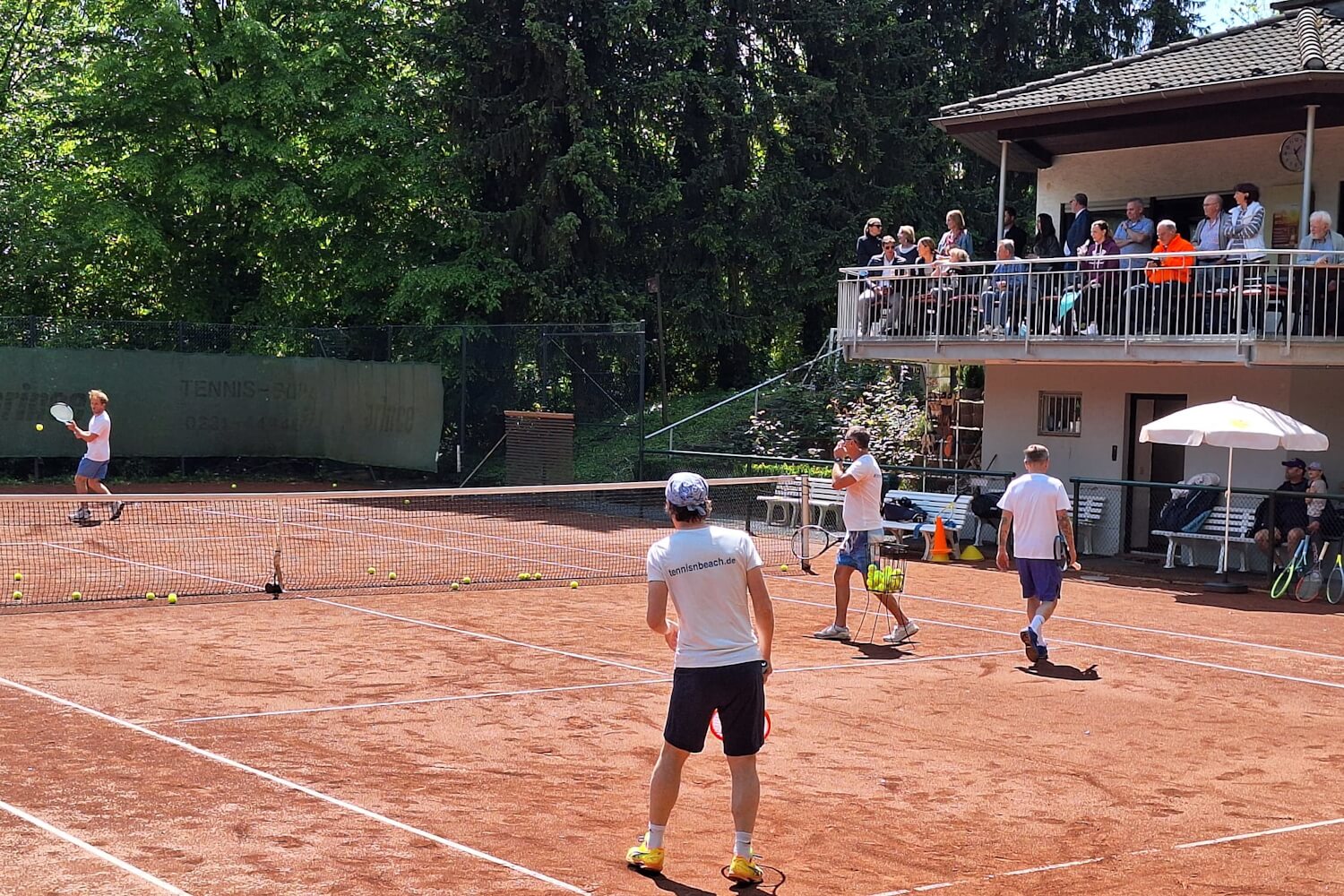 Read more about the article „Hürth spielt Tennis“ ein voller Erfolg